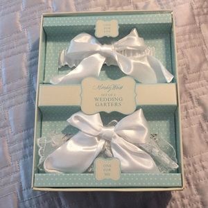 Set of 2 wedding garters